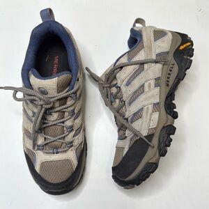 Merrell Women's Hiking Shoes - Gray and Black